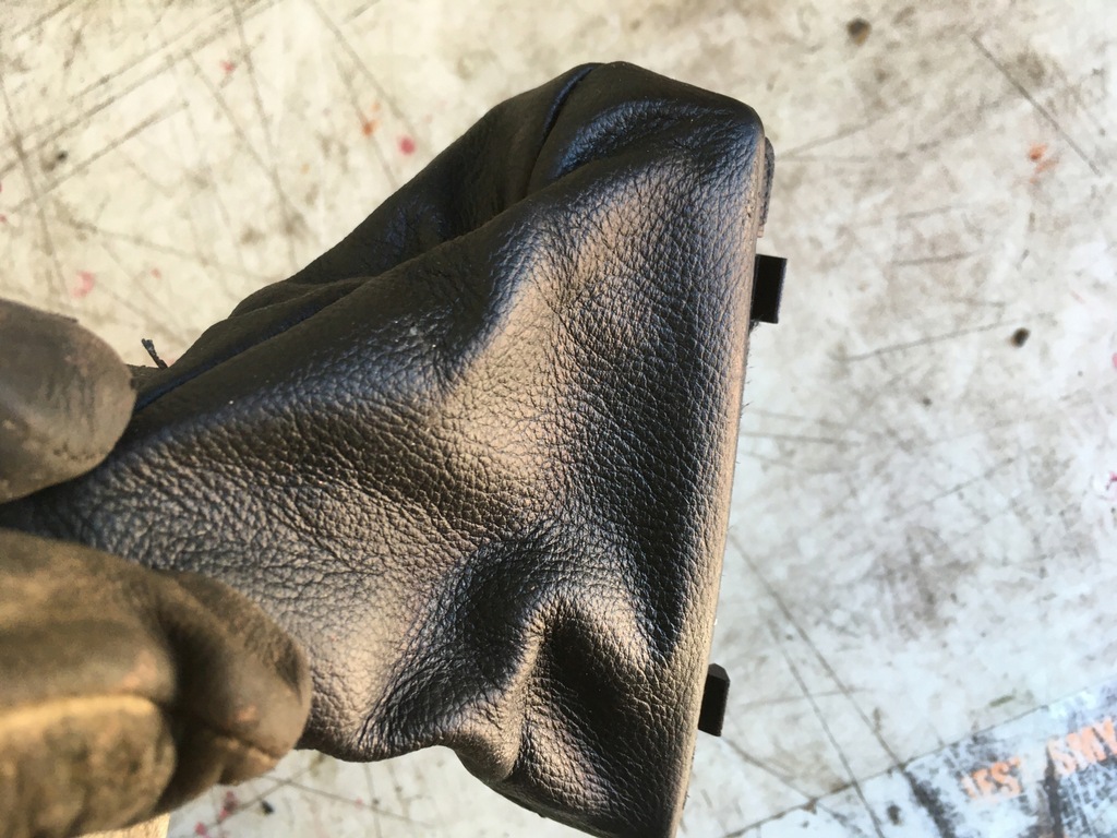 фото №5, Чехол автоматическая коробка передач bmw x3 e83