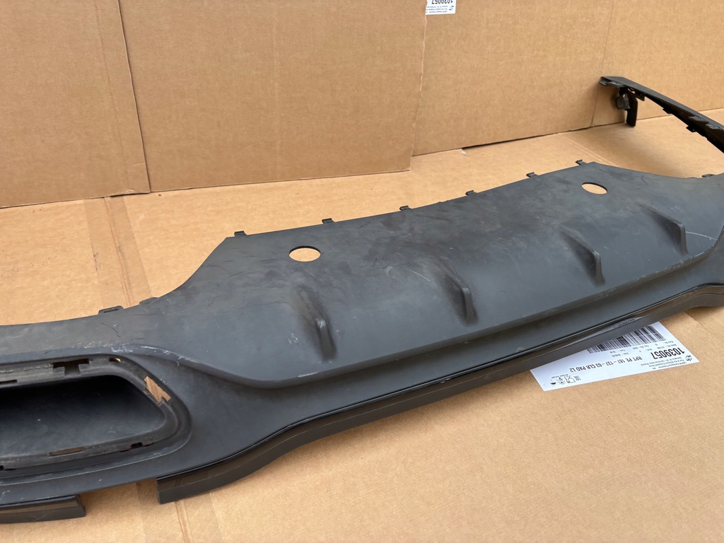 фото №10, Mercedes c klasa w206 kombi amg спойлер задня задній бампера a2068854503