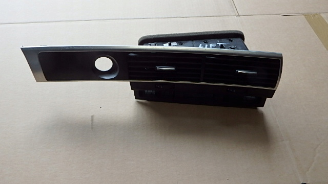 фото №1, Решітка обдув audi q7 4l 4f1620951