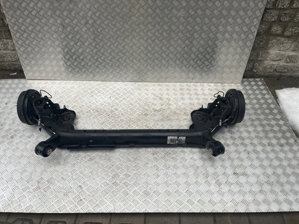 фото №1, Балка подвеска задняя задняя тормозные барабаны ford puma mk2 19- 1.0 ecoboost