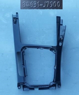 фото №1, Рамка выборщик kia ceed iii 84631-j7900