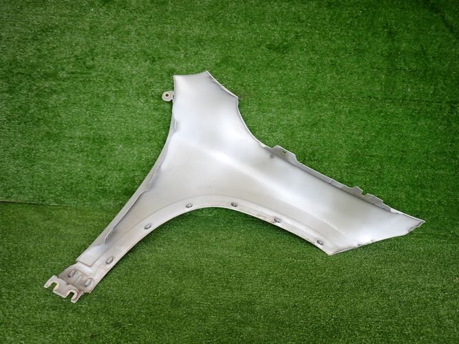 Купити Mercedes w247 247 gla eqa крила лівий передній перед