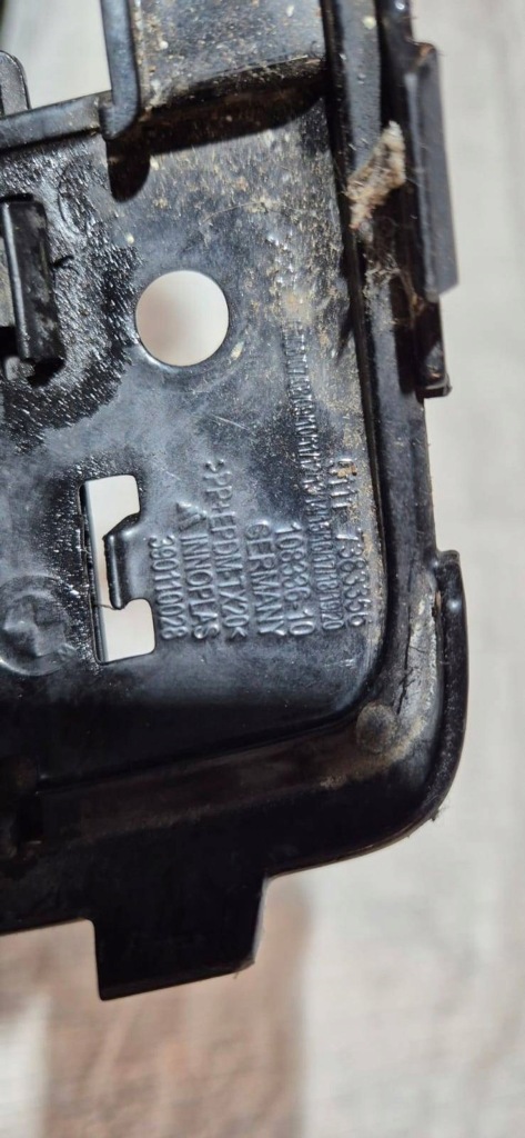 Решётка правая бампера перед bmw x1 f48 f49 15- Недорого