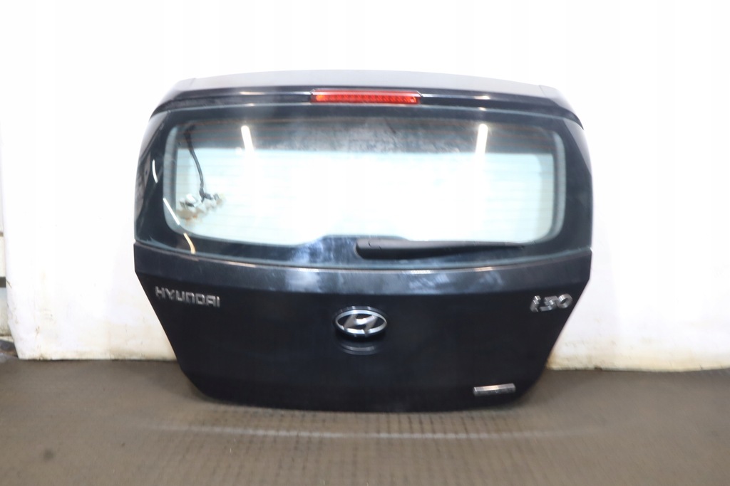 фото №1, Крышка багажника задняя hyundai i30 i 9f