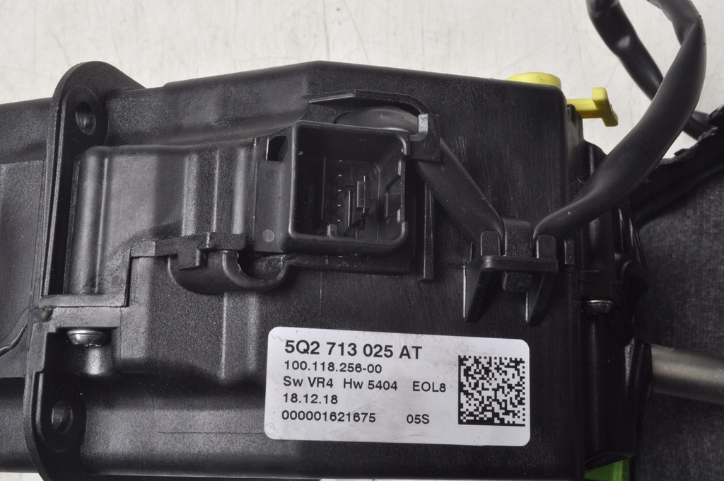 фото №9, Seat leon iii выборщик домкрат передач 5q2713025at