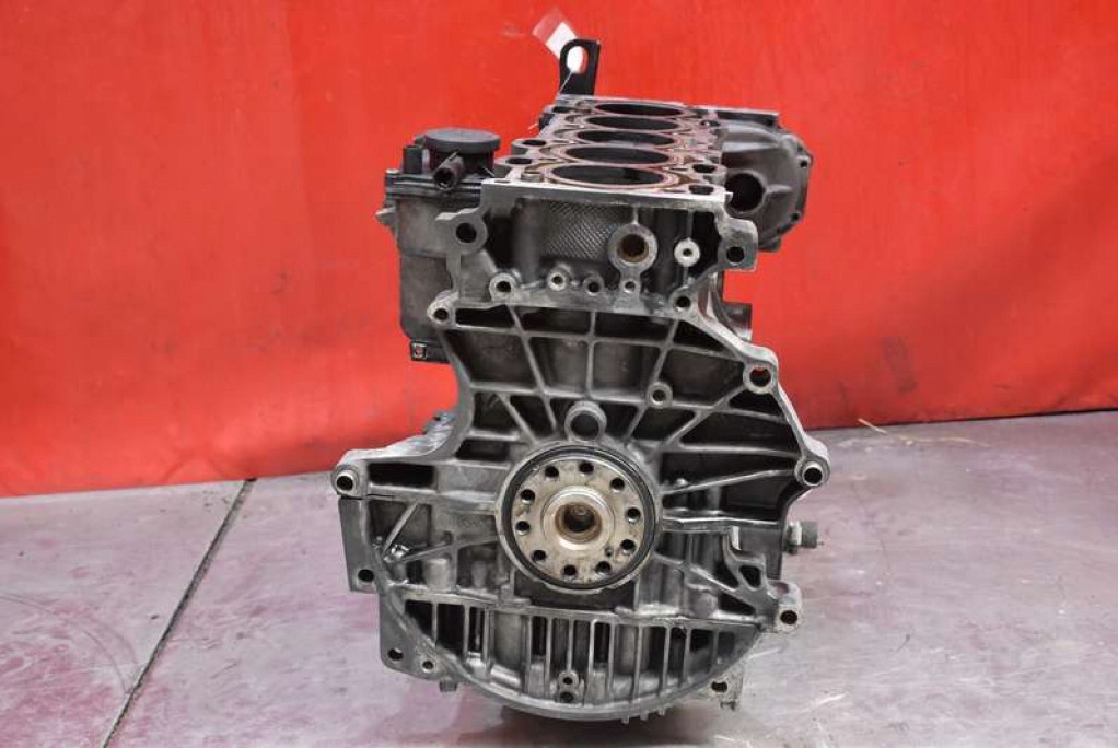 фото №5, Блок dół двигуна wał d5244t volvo v70 2 ii 2.4 d5 185 km 04-08