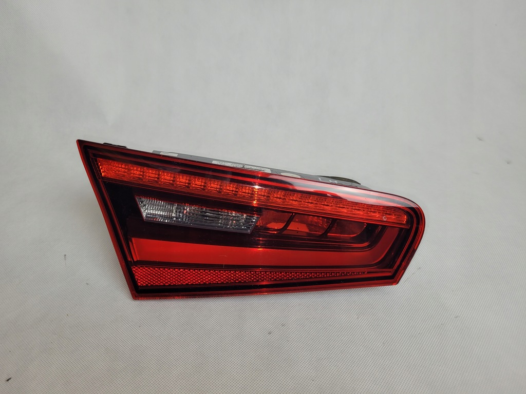 фото №1, Audi a3 8v кришка багажника лампа задня задня lh led