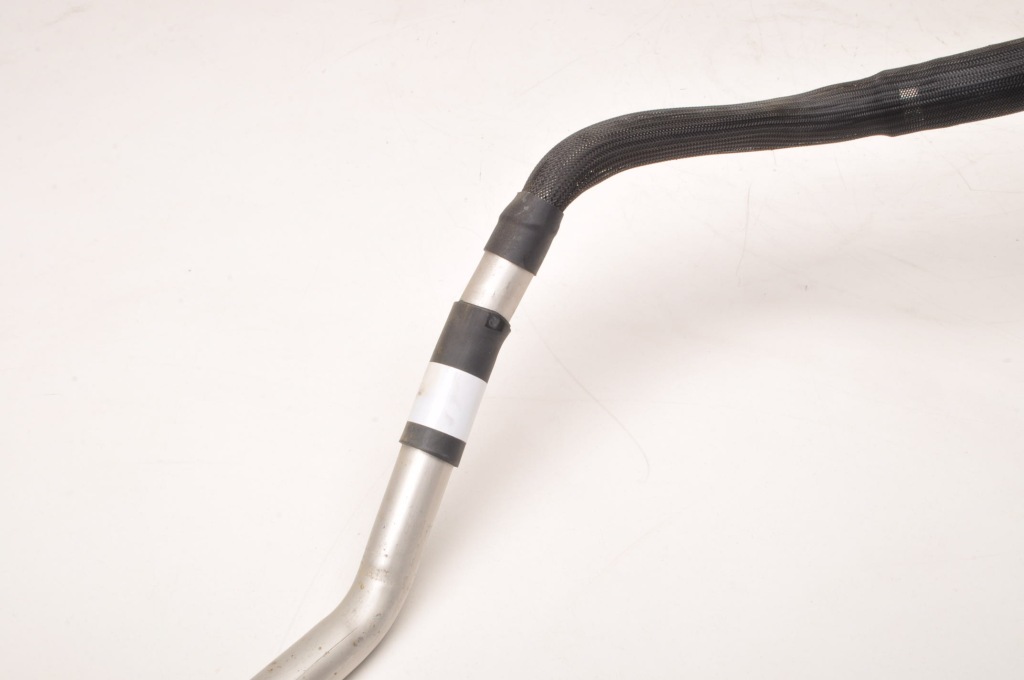 Ferrari california 4.3 труба шланг с Разборки