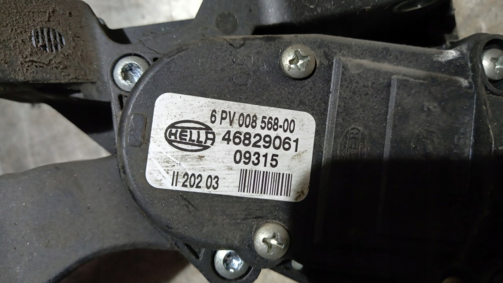 фото №3, Потенціометр газу fiat punto ii lift 1.9jtd 03r