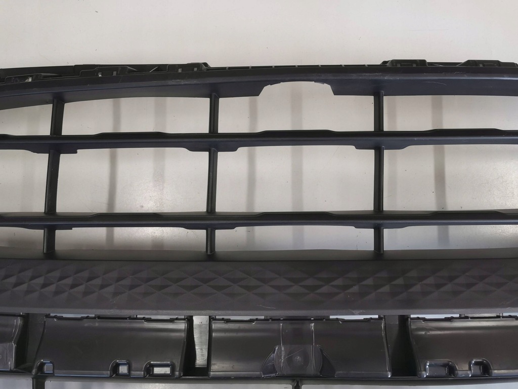 фото №8, Решётка радиатора, решётка радиатора, решётка средняя porsche macan lift gts 2.275