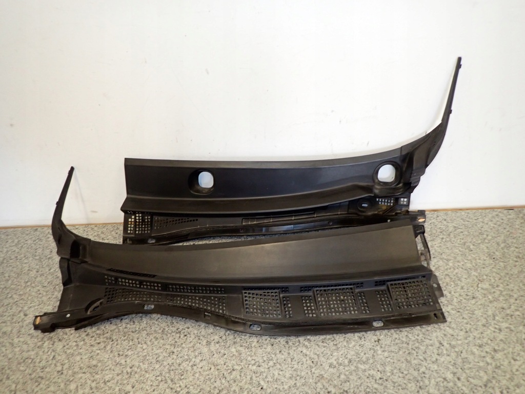 фото №4, Mazda5 mazda 5 ii 10- жабо пластиковый комплект