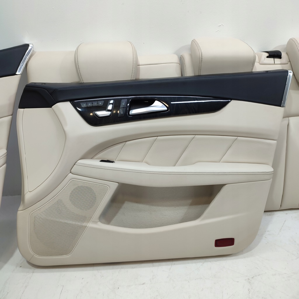 фото №11, Mercedes cls w218 сиденья заднее сиденье обшивки комплект