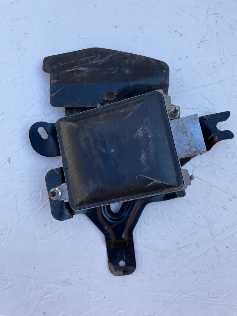 Купить Mazda cx-5 радар поперечина движения левая kd49-67y90b