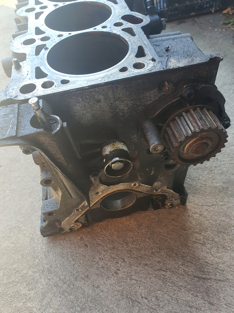 фото №5, Audi a4 b6 b7 a6 passat блок двигателя alt 2,0b оригинал!!!