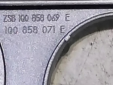 фото №2, Vw eos 05-15r рамка радіо 1q0858071e