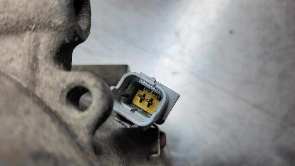 фото №7, Компрессор кондиционера 8200953359--a renault kangoo ii 08-14r 1.5 dci