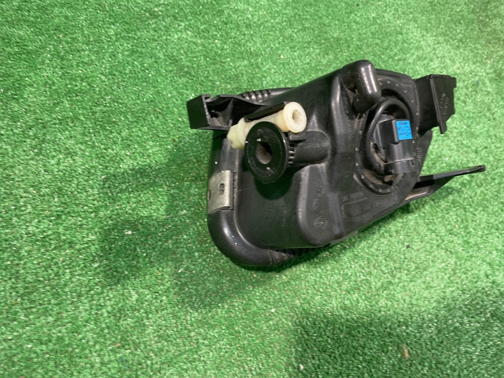 Mercedes e-klasa w211 противотуманная фара правый перед передний 154826-00 Киев