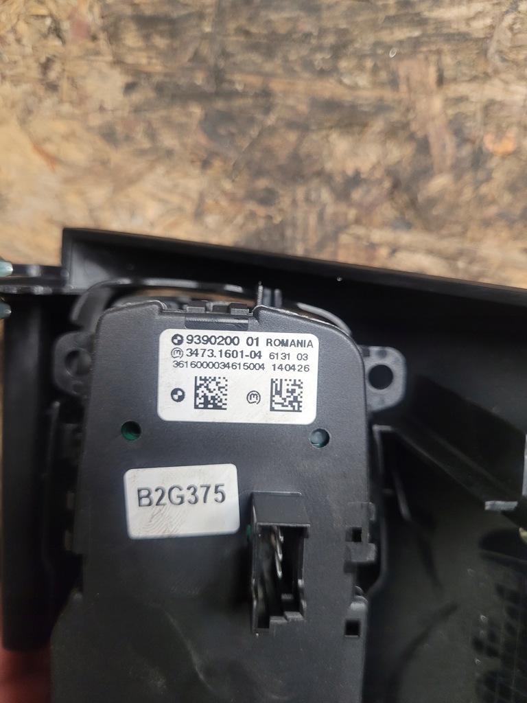 фото №8, Bmw i3 l01 панель вимикач світла захист рамка europa 9282942 9390200