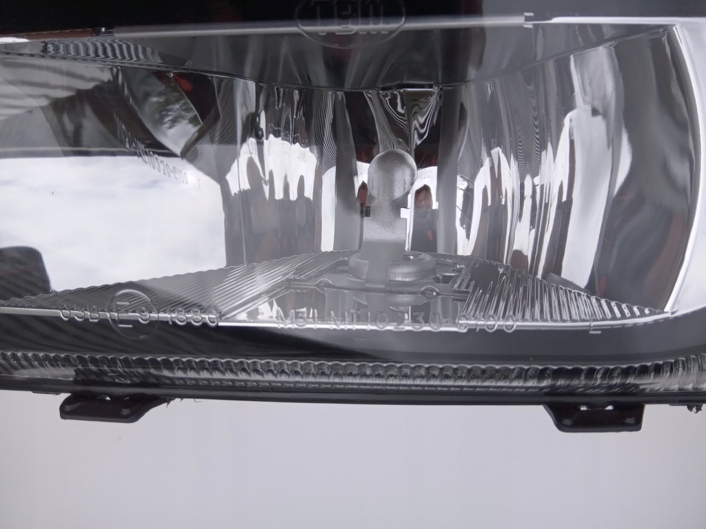 фото №9, Противотуманная фара левый mercedes actros