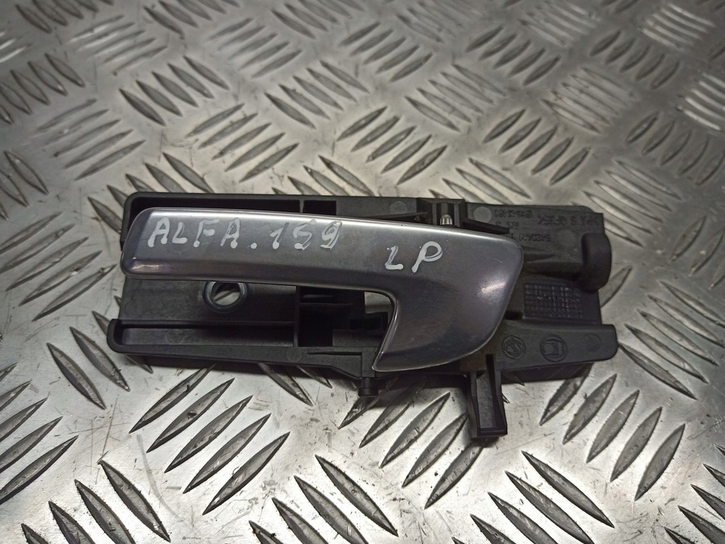 фото №1, Ручка левая передняя внутренняя alfa romeo 159 1.9 jtd 156043461