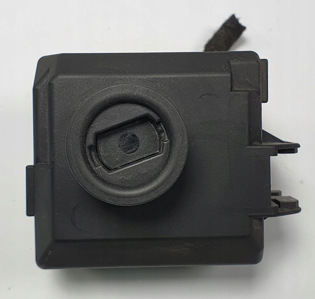 фото №1, Замок запалювання модуль mercedes w176 w246 a2469051202