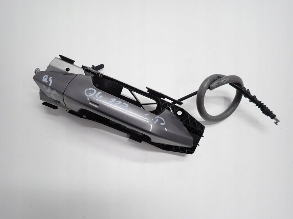 фото №1, Ручка зовнішня лівий перед keyless europa audi q4 e-tron 22r