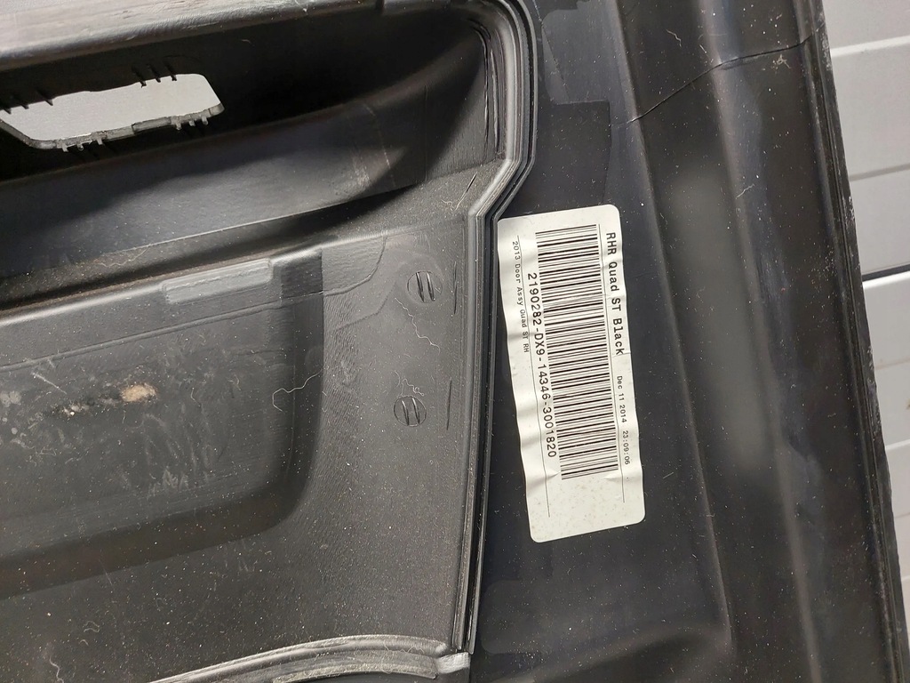 фото №6, Dodge ram задняя сторона правая обшивки дверь