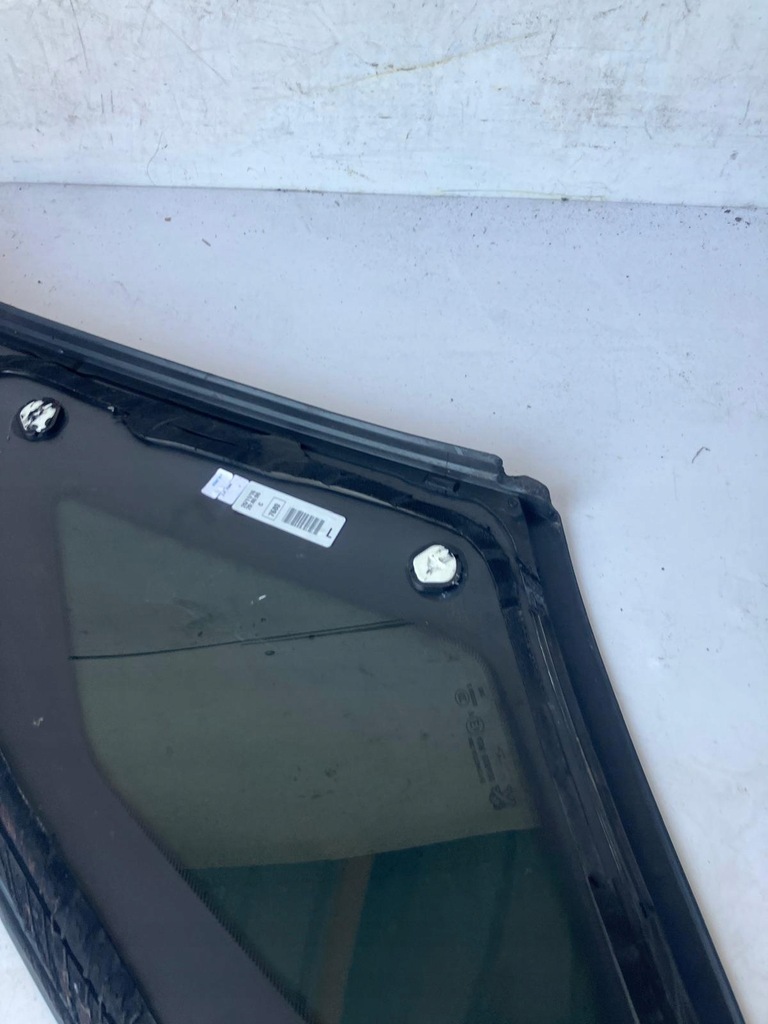 фото №8, Скло кузовна трикутник лівий задня peugeot 3008 ii 16r