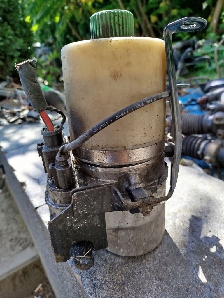 фото №5, Насос підсилювача trw 6r0423156b vw polo seat ibiza skoda fabia