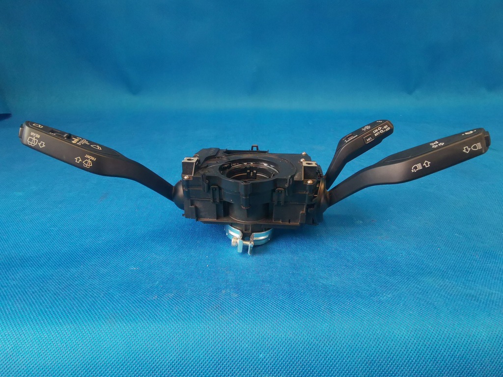 фото №7, Audi a4 b9 avant s-line 2018r рычаг переключатель комбинированный 4m0907129me