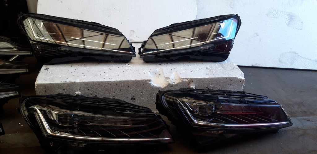 фото №1, Лампа full led skoda superb 3v1941015d 3v1941016d