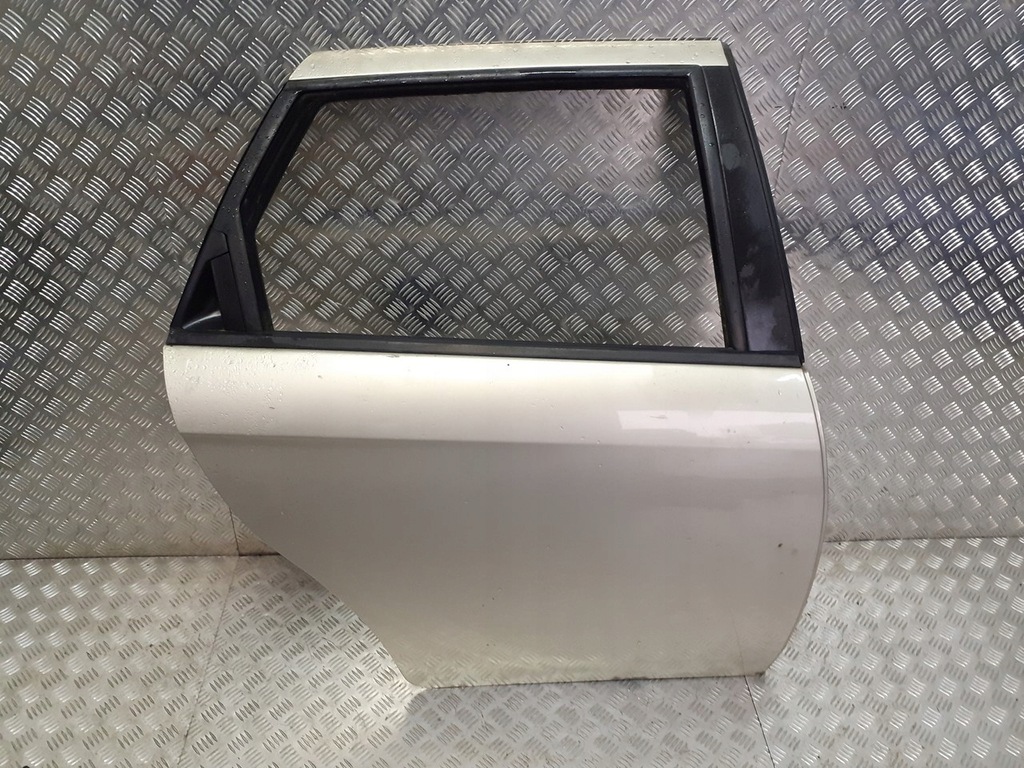 фото №1, Дверь правый задняя alfa romeo 156 235/a