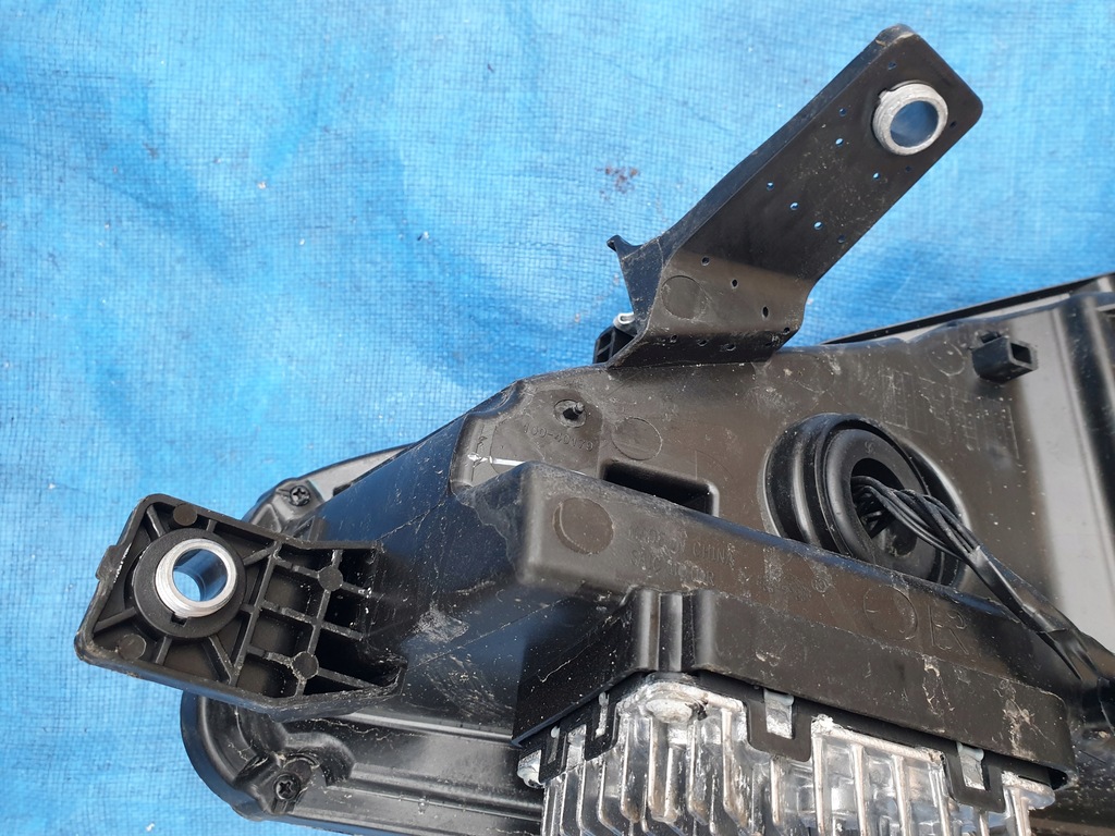 фото №8, Mg 4 ev лампа фара перед передня права led saic vision