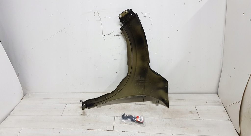 фото №14, Крыло передний правый направляющая oem перед honda hr-v ii 15-21