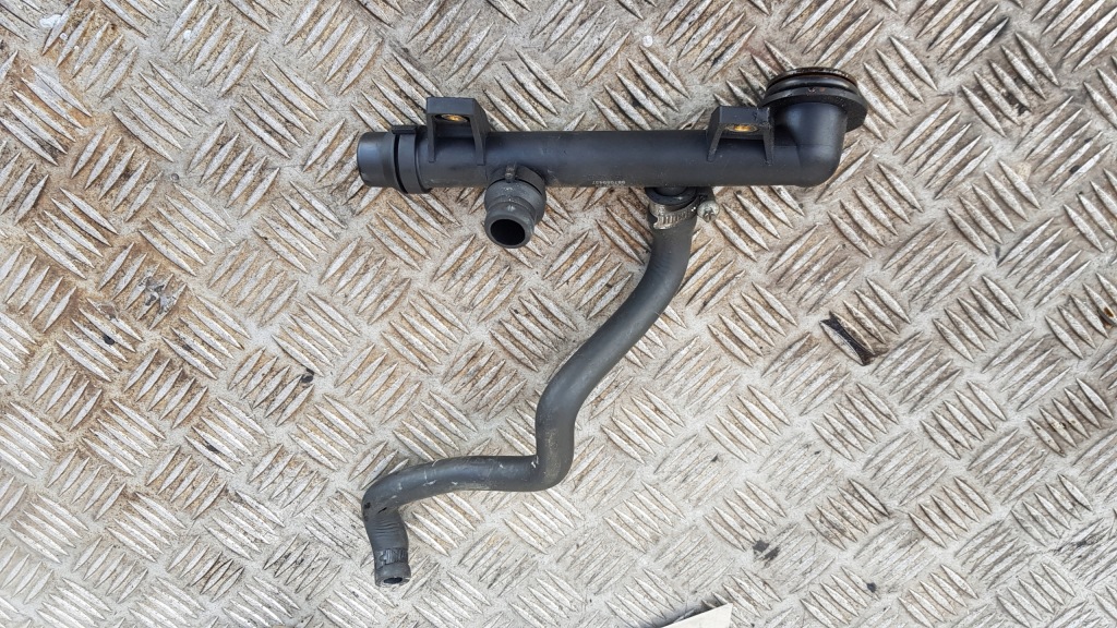 фото №2, Bmw e46 1.9 труба патрубок wody шланг