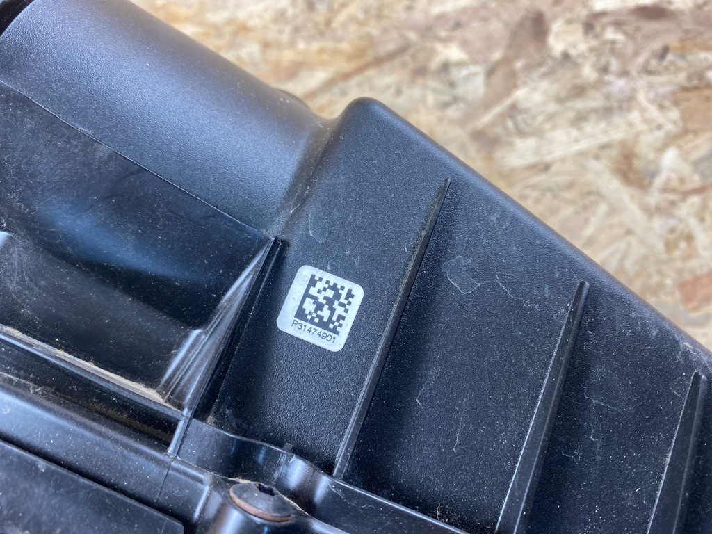 фото №11, Корпус фільтра повітря volvo xc90 ii 2.0b b5 31474901