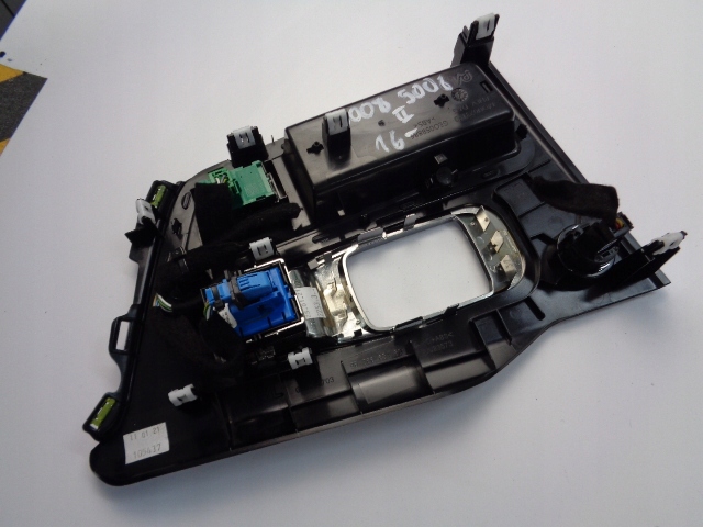 фото №5, Панель тормоза рамка peugeot 3008 ii 5008 ii 2016-