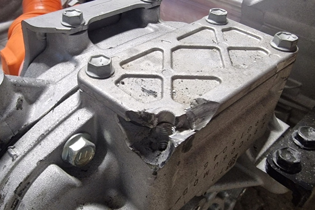 фото №8, Коробка передач передач nissan x-trail iv t33 290c06um0b 1.5l hybrid 120kw 2024