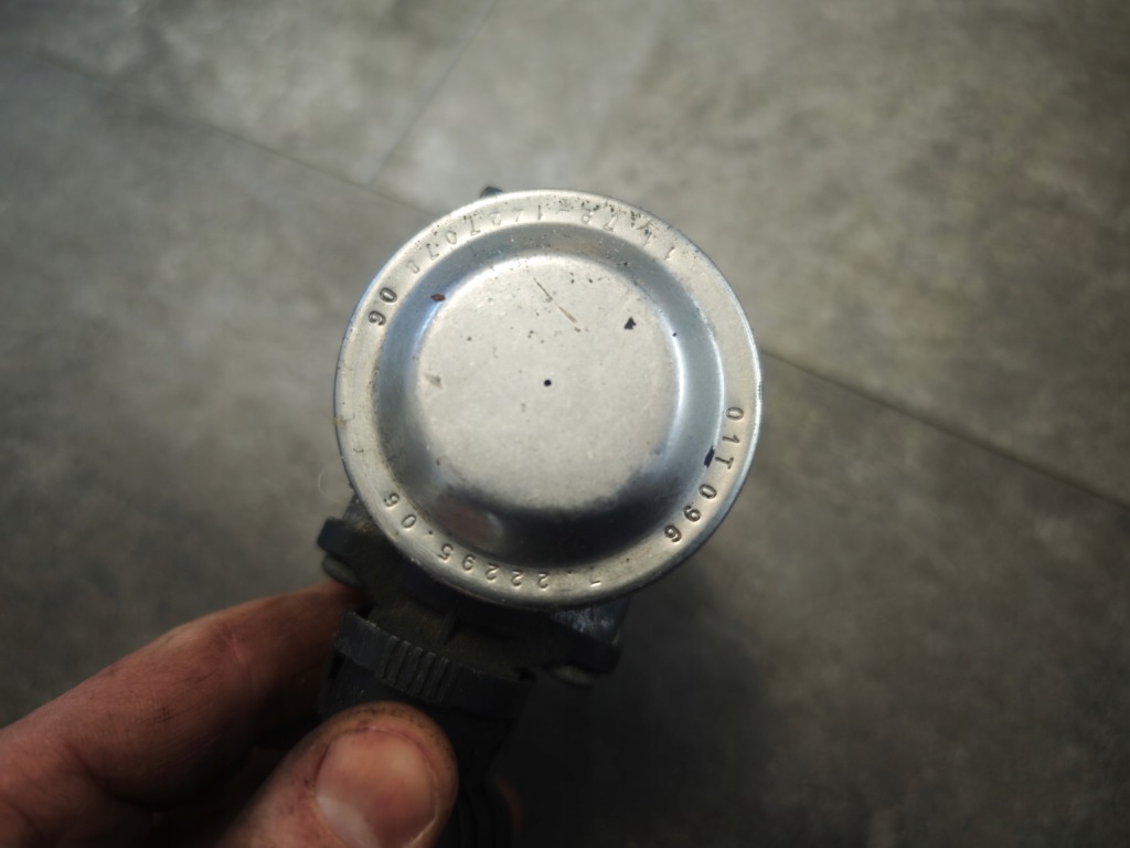 фото №5, 7.22295.39.0 pierburg клапан воздуха вторичного bmw 7 5 оригинальный номер bmw 11721427078