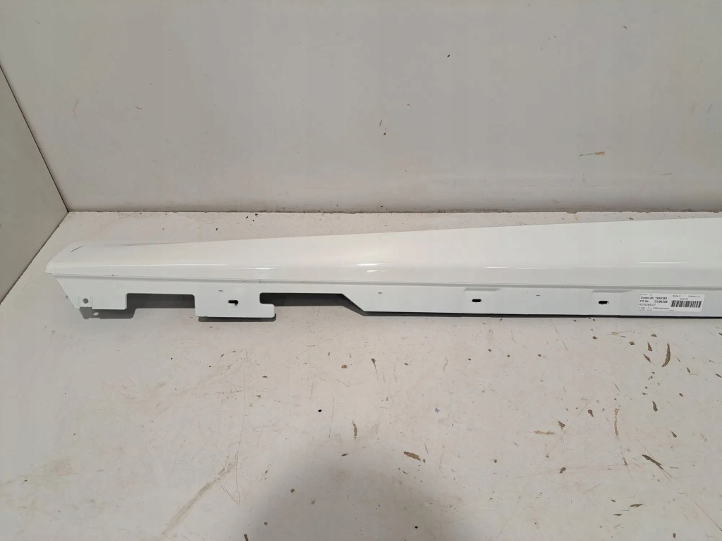 Купити Накладка поріг m ліва сторона bmw m8 f91 f92 g14 g15 8076269