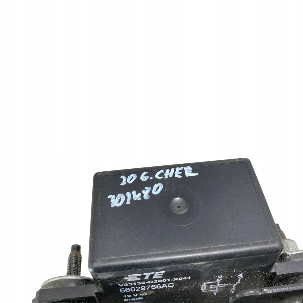 фото №8, Jeep grand cherokee 2020 реле