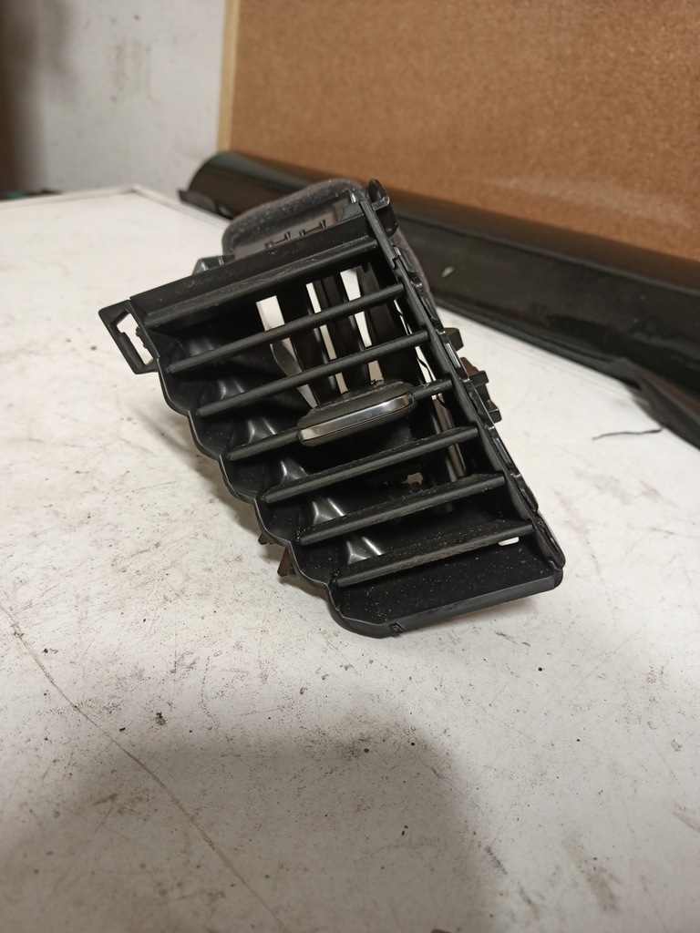 фото №1, Решётка обдув opel crossland x 13461693