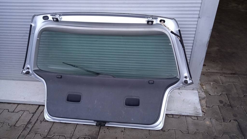 фото №4, Задняя крышка багажника vw polo 04r