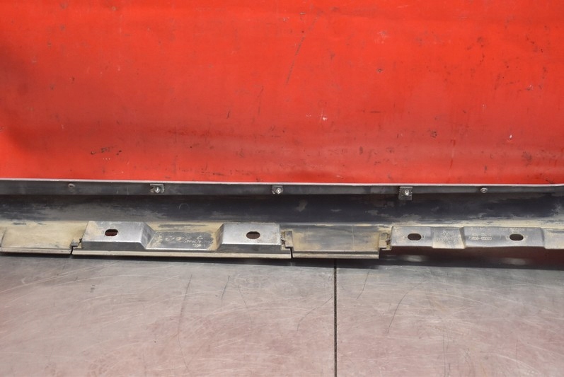 фото №10, Накладка порог правая toyota avensis t27 sedan