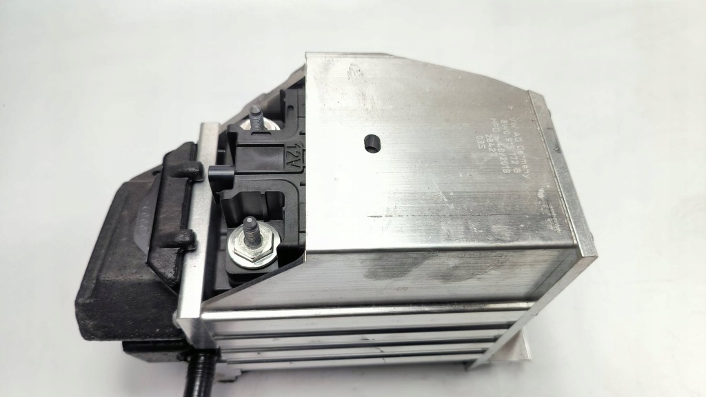 Модуль 8w0915172b акумулятор audi a4 b9 s-line Недорого