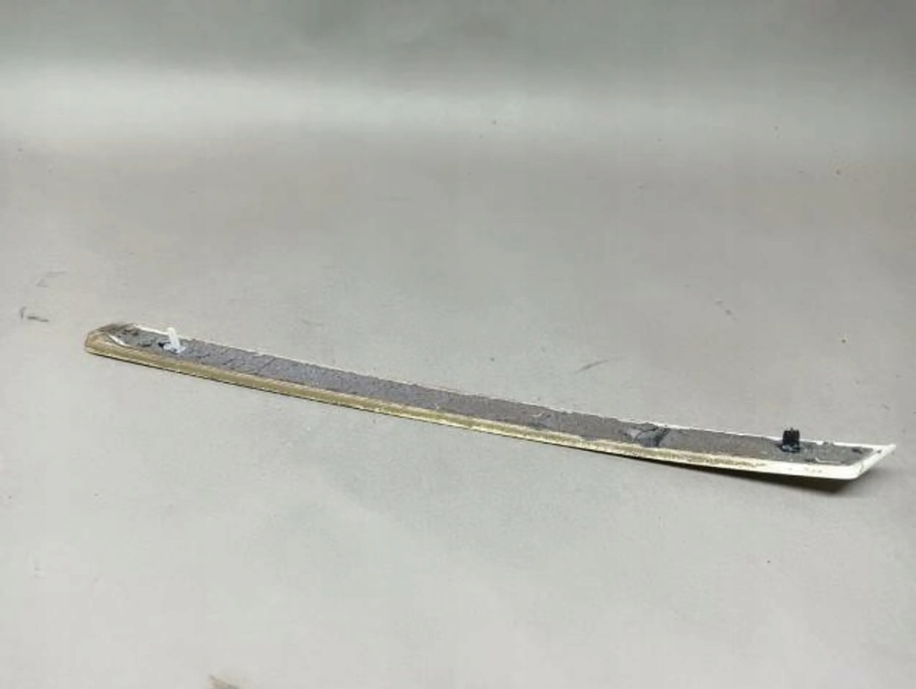 фото №5, Audi a1 3d 8x молдинг крыла задняя левая ly9k