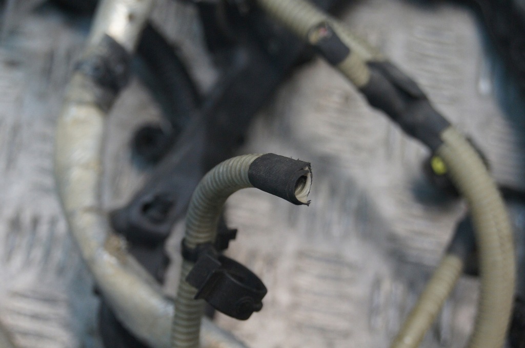 фото №8, Dodge durango iii lift 5.7 джгут електропроводка двигуна коробки 4x2