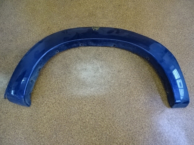 фото №1, Toyota hilux 07r молдинг na крила задня права