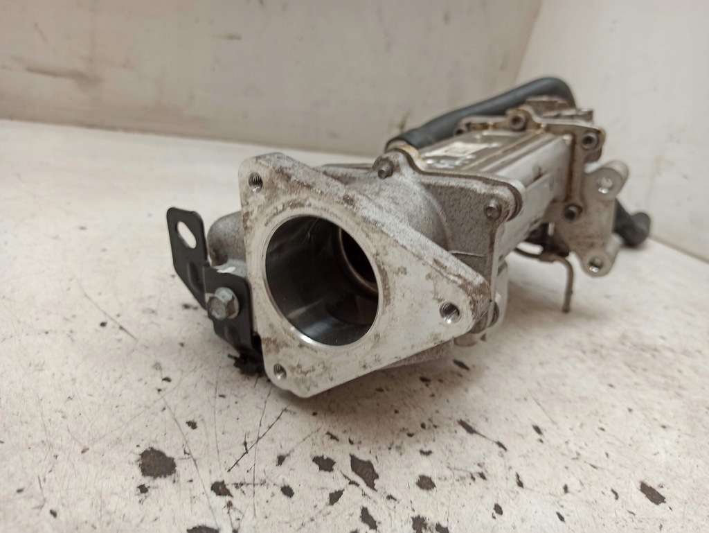 фото №8, Hyundai ix35 1.7 crdi радіатор вихлопних газів egr 28420-2a850