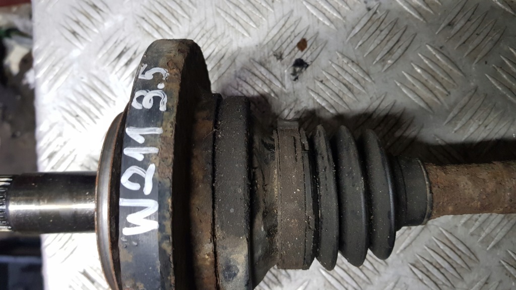 Mercedes w211 3.5 4matic приводной вал приводная левая правая задняя Недорого